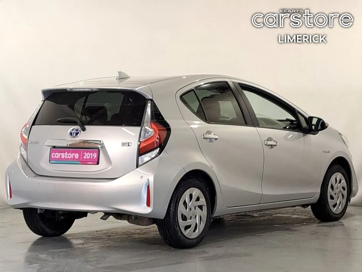 Toyota Aqua 1.5 PET Hybrid - Image 3