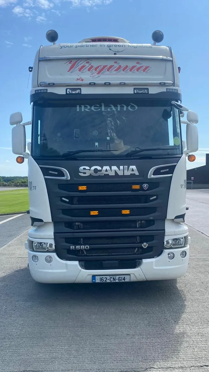 2016 Scania R580 6x2 - Image 1