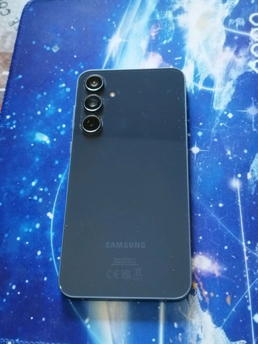 Samsung Galaxy A55 5G - Image 2