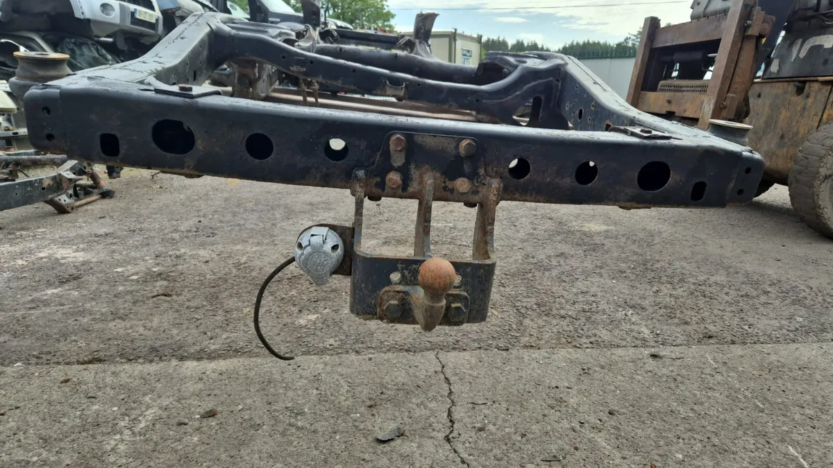 2003 TO 2010 TOYOTA LANDCRUISER CHASSIS - Image 2