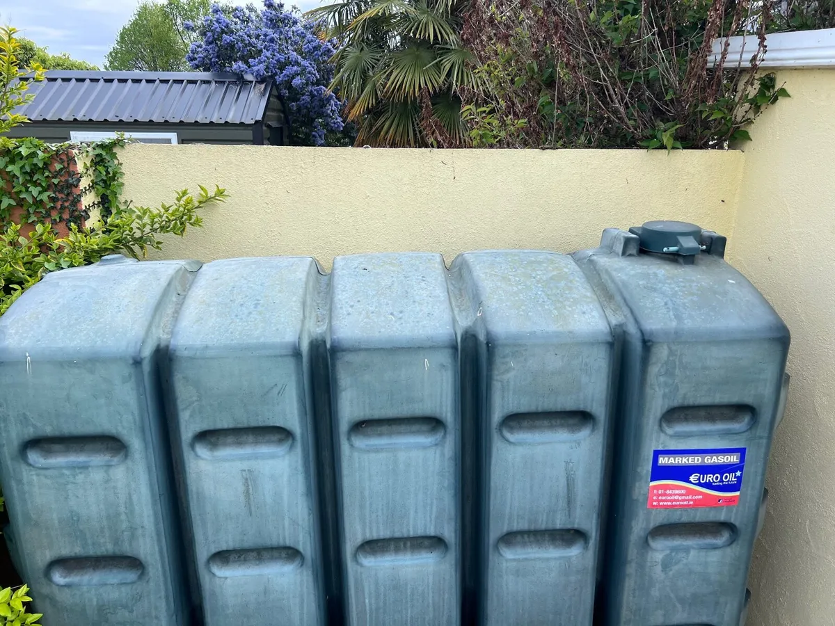 Oil tank - Image 2