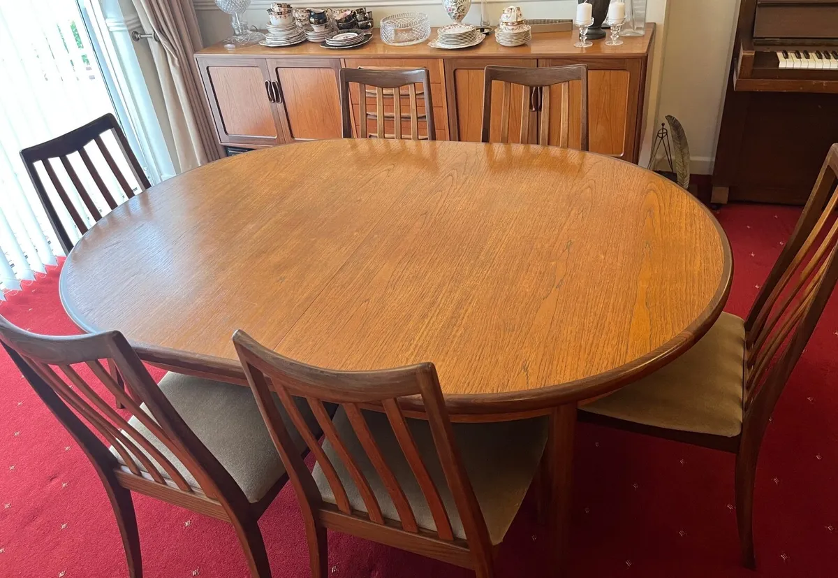 G-Plan Mid-Century Extendable Dining Table &Chairs - Image 2