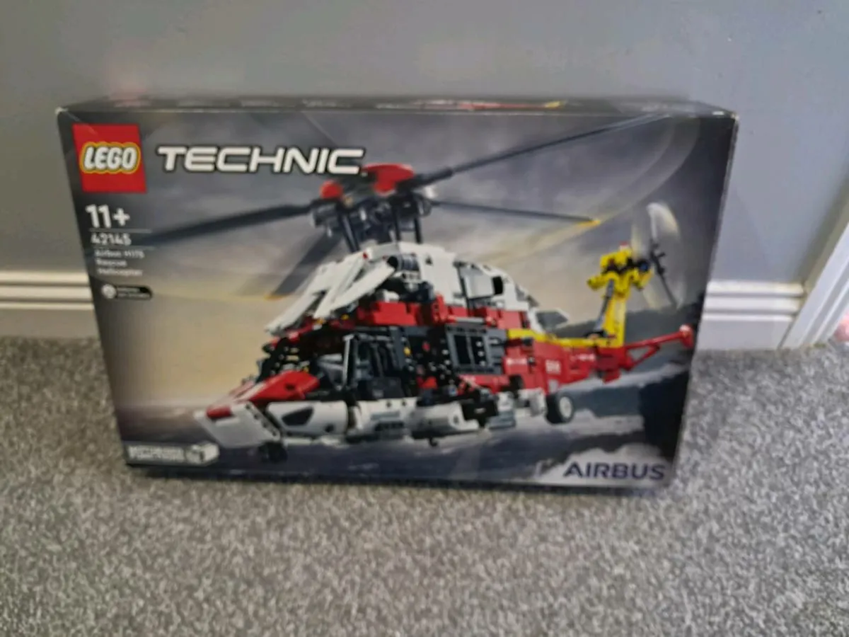 LEGO Technic Airbus H175 Rescue Helicopter 42145 - Image 1