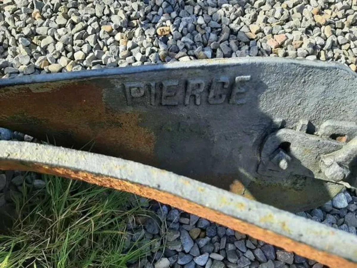 Antique cast iron Pierce wexford plow - Image 2