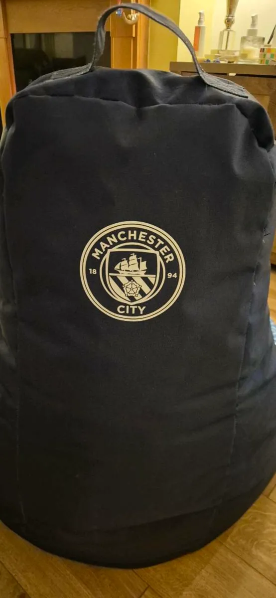 Manchester City Gaming Bean Bag - Image 4
