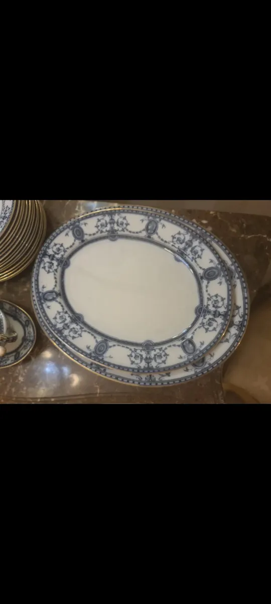 Antique dinner set - Image 3
