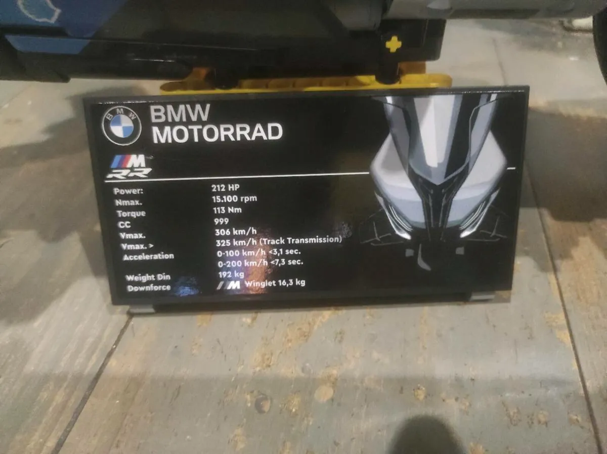 LEGO BMW Motorbike M 1000 RR (not genuine LEGO) - Image 2