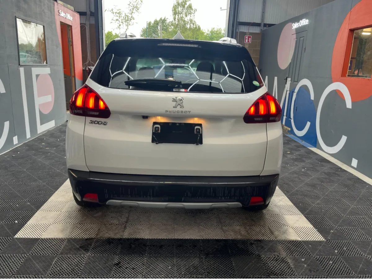 Peugeot 2008 CROSS CITY / 1.2 PETROL / 33k KMs / A - Image 4