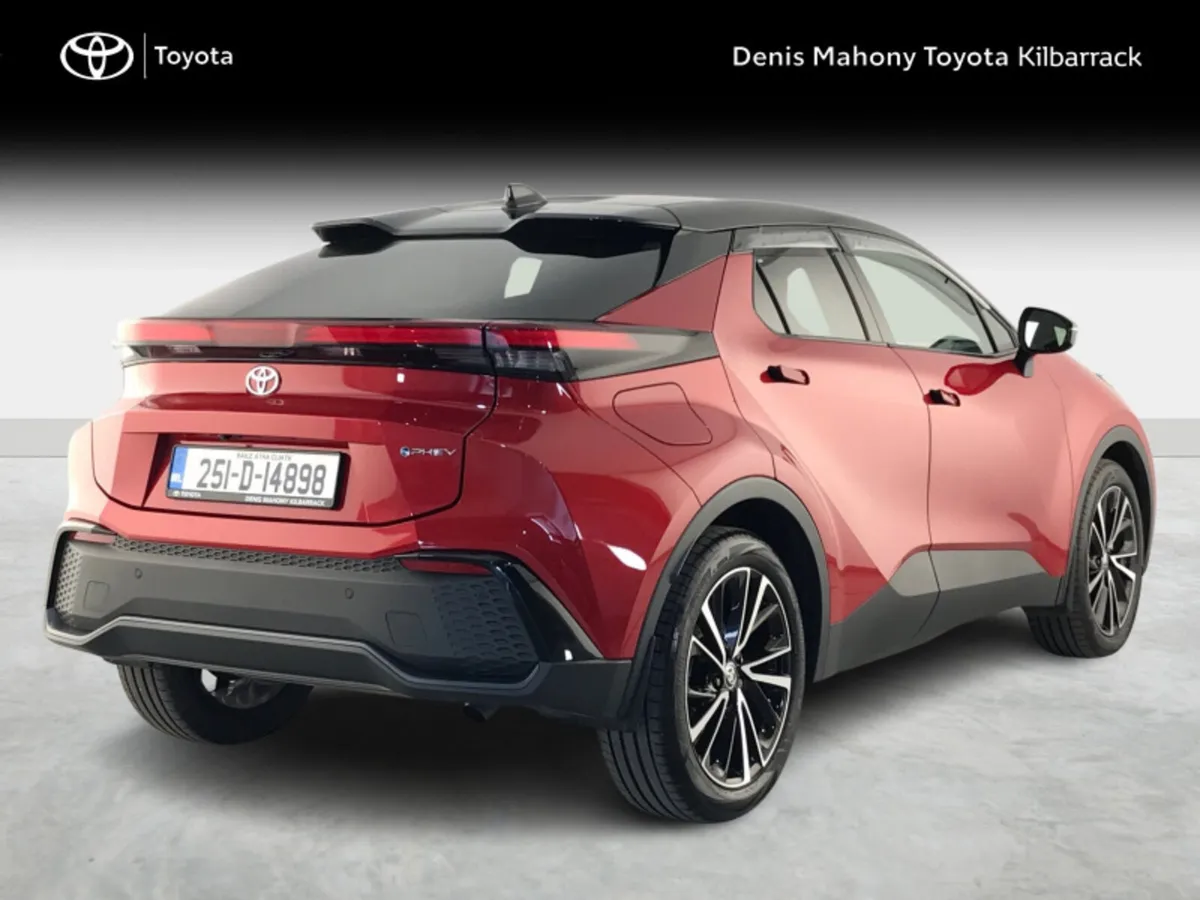 Toyota C-HR C-HR PHEV SOL - Image 2