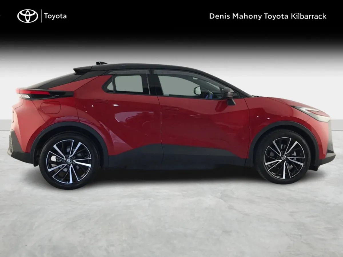Toyota C-HR C-HR PHEV SOL - Image 3