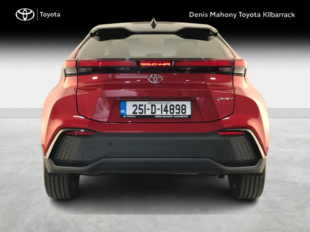 Toyota C-HR C-HR PHEV SOL - Image 4