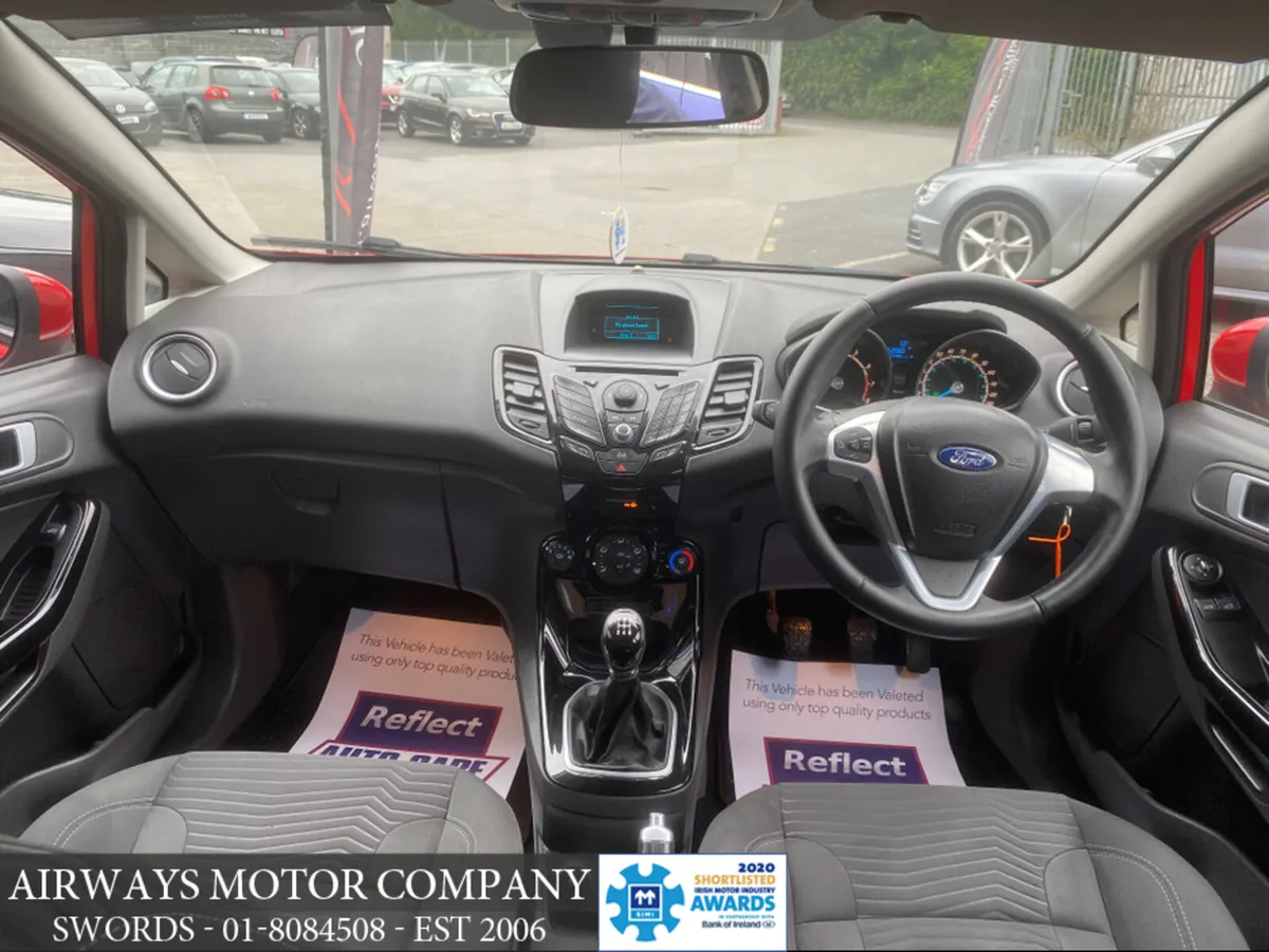 Ford Fiesta ZETEC * 1.25 * MANUAL * 5DR * AIRCON * - Image 4