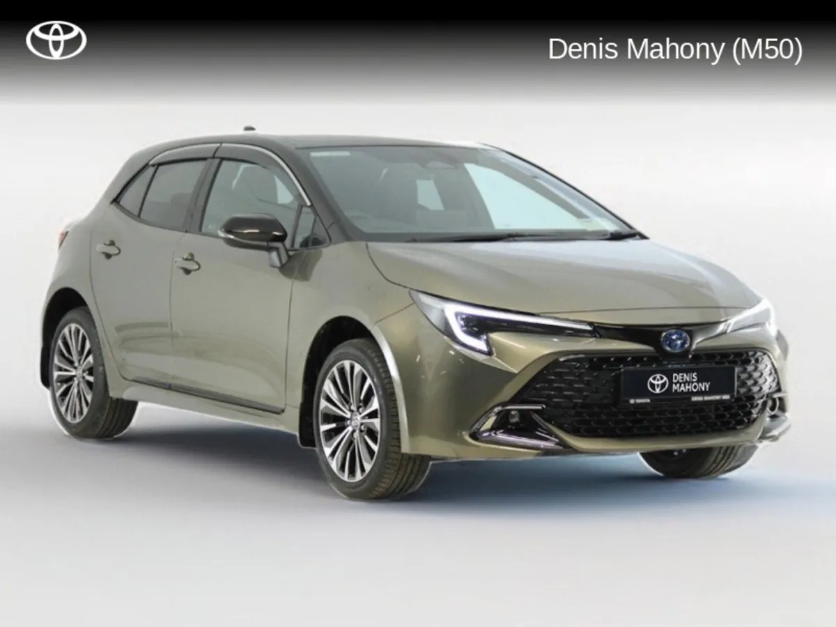 Toyota Corolla Luna Sport Hatchback - Image 1