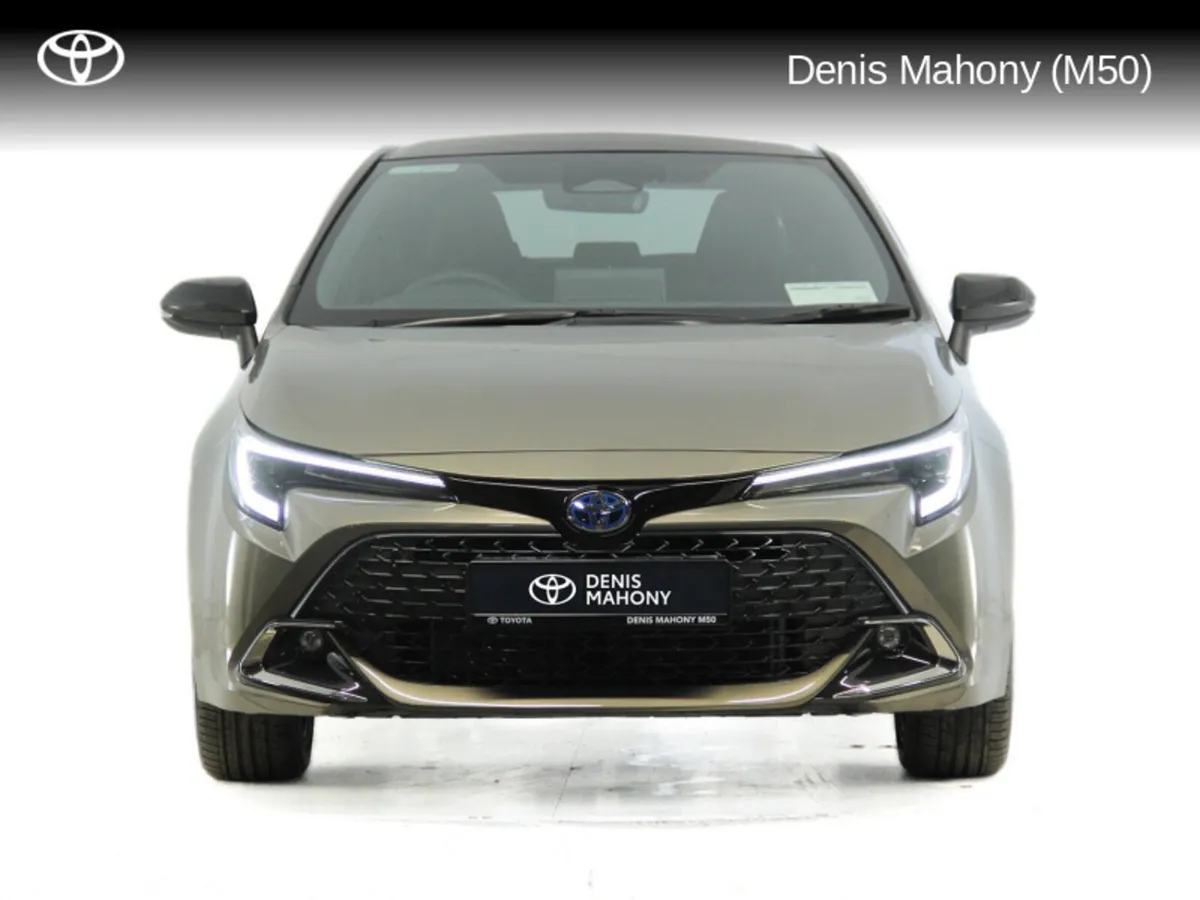 Toyota Corolla Luna Sport Hatchback - Image 3