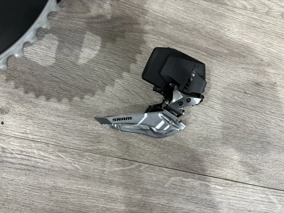 Sram Rival Power Meter Chainset + Front Derailleur - Image 3