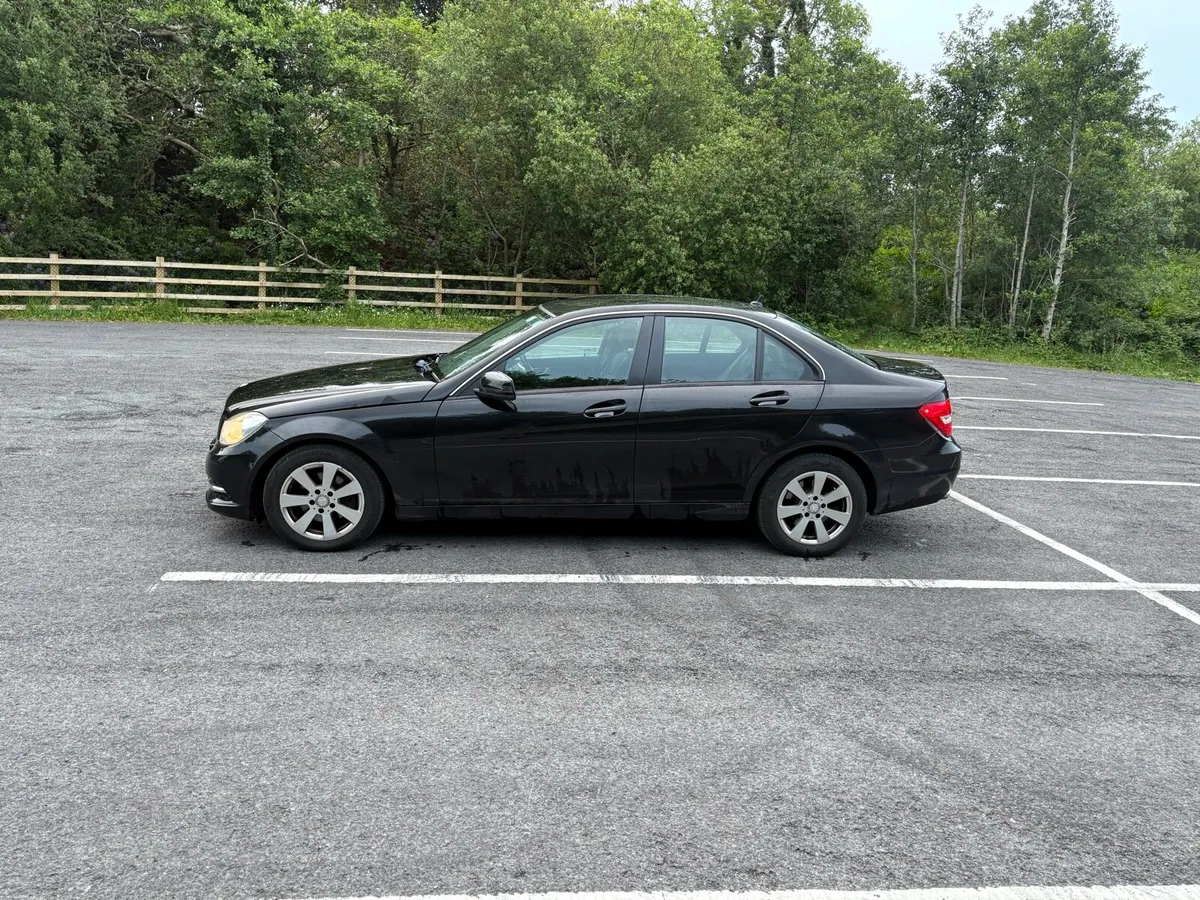 Mercedes C class - Image 2