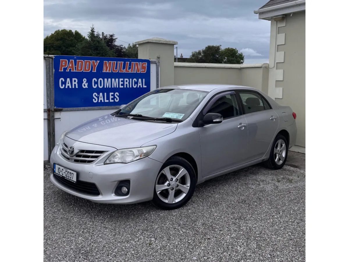 Toyota Corolla 1.4 D-4D LUNA MC 4DR - Image 2
