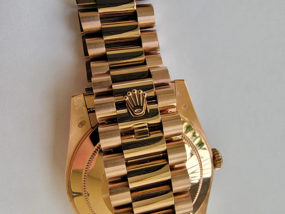 Rose gold daydate - Image 3