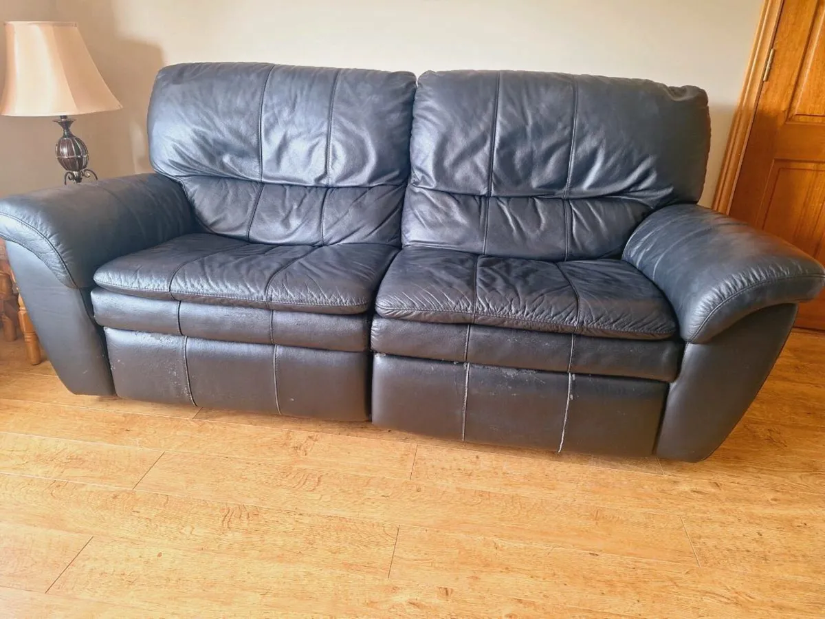 Recliner Suite - Image 1