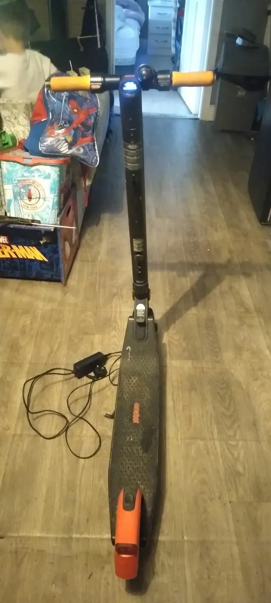 Ninebot electric scooter read add price too sell - Image 3