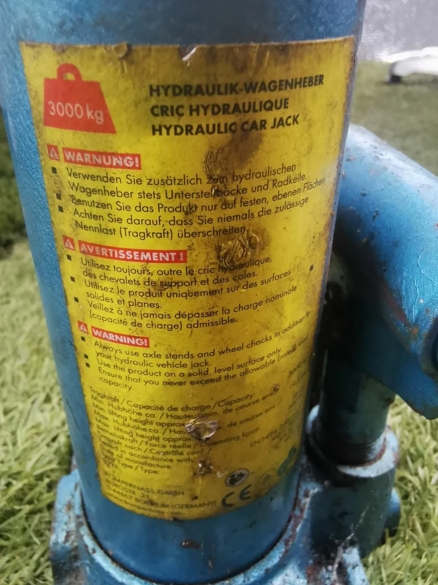 Original Hydraulic 3tonne Bottle Jack Germany - Image 4