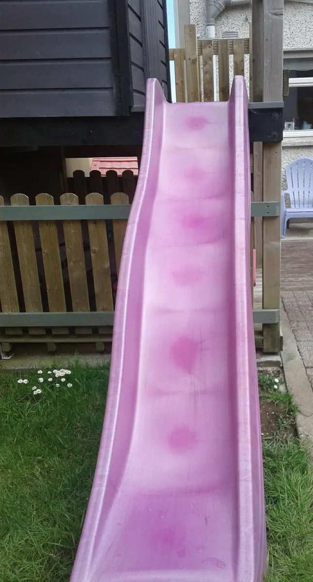 Garden slide and playhouse - Image 2