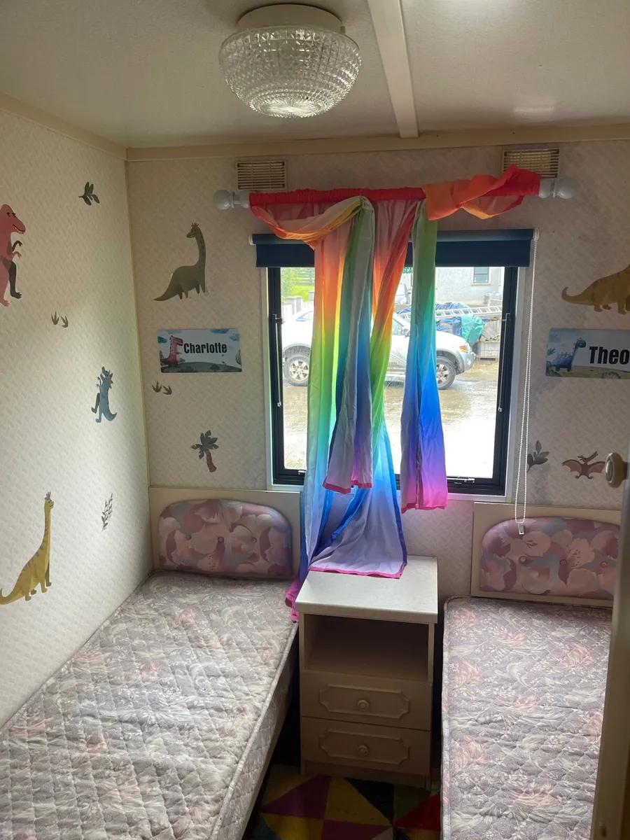 Mobile home - Image 2