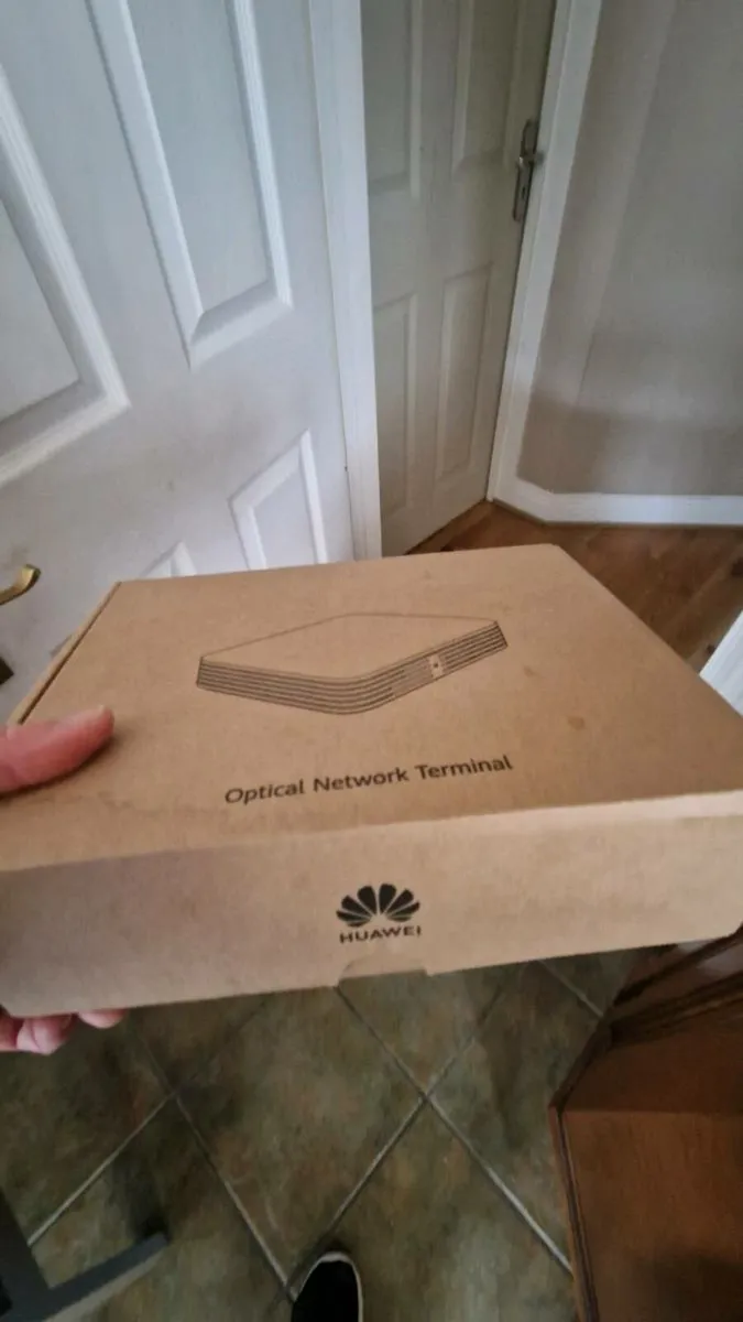 Hauwei modem as new in the box - Image 4