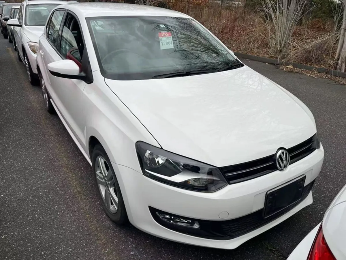 Volkswagen Polo 1.2 TSI Comfortline Plus Petrol A - Image 2