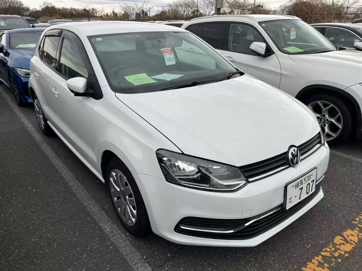 Volkswagen Polo 1.2 TSI Comfortline Plus Petrol A - Image 2