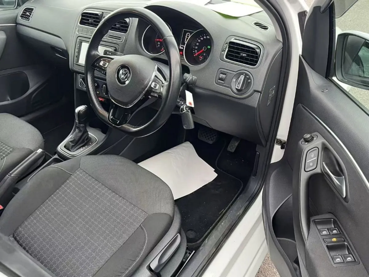 Volkswagen Polo 1.2 TSI Comfortline Plus Petrol A - Image 4