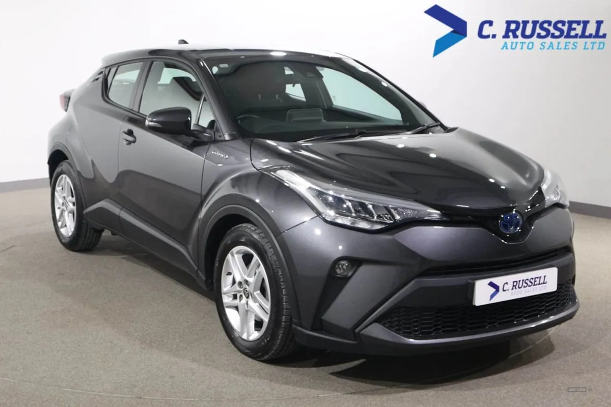 Toyota C-HR Hatchback - Image 3