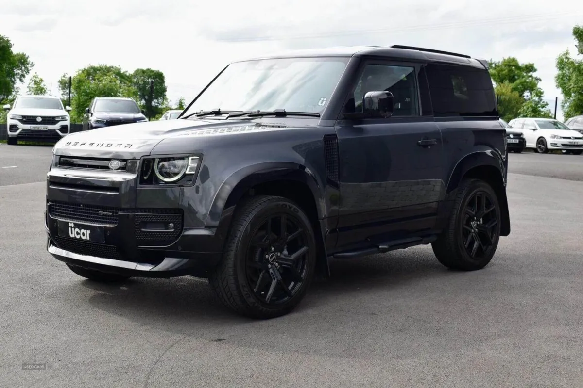 Land Rover Defender 90 3.0 D250 Mhev X-dynamic SE - Image 3