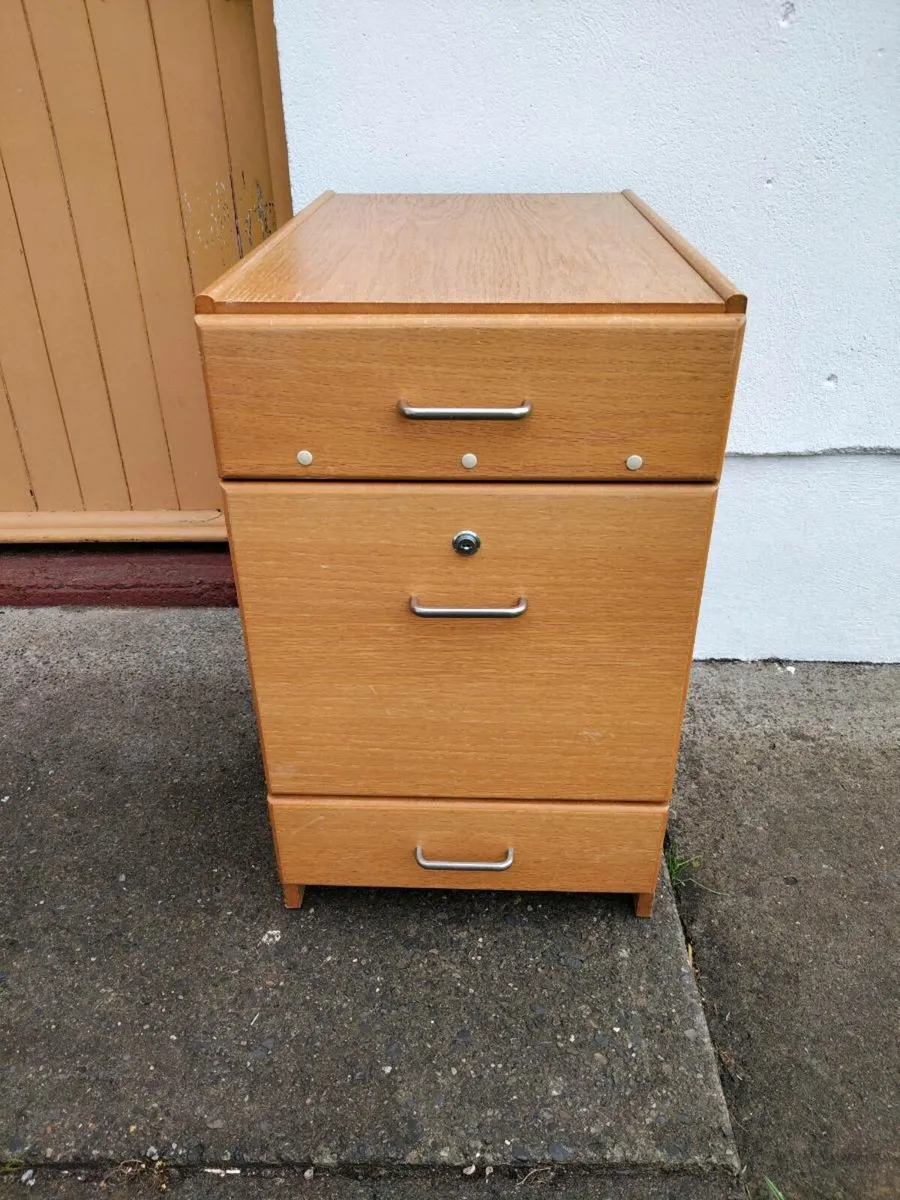 Oak Filing Cabinet - Image 1