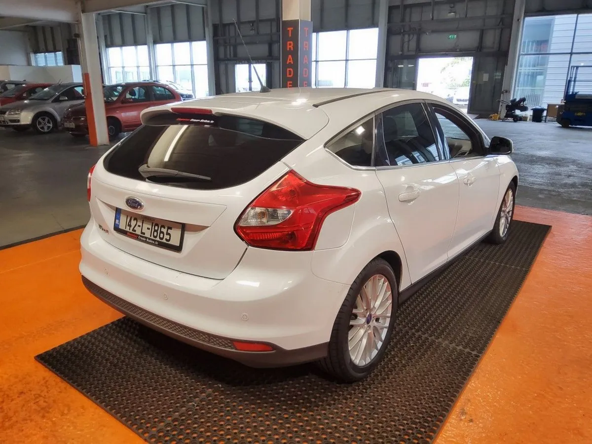 Ford Focus 1.6 115PS S/S Zetec-s - Image 3