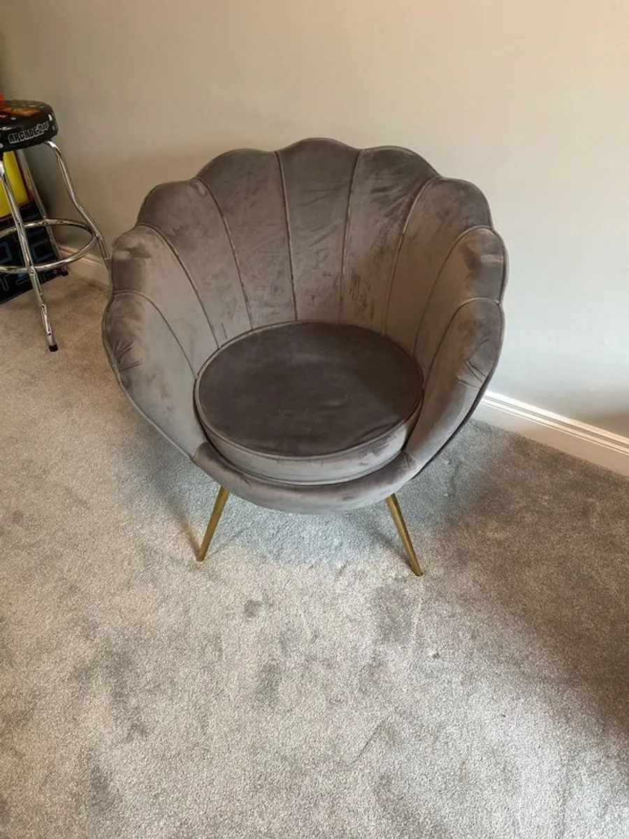 Grey Shell Chair - Image 1