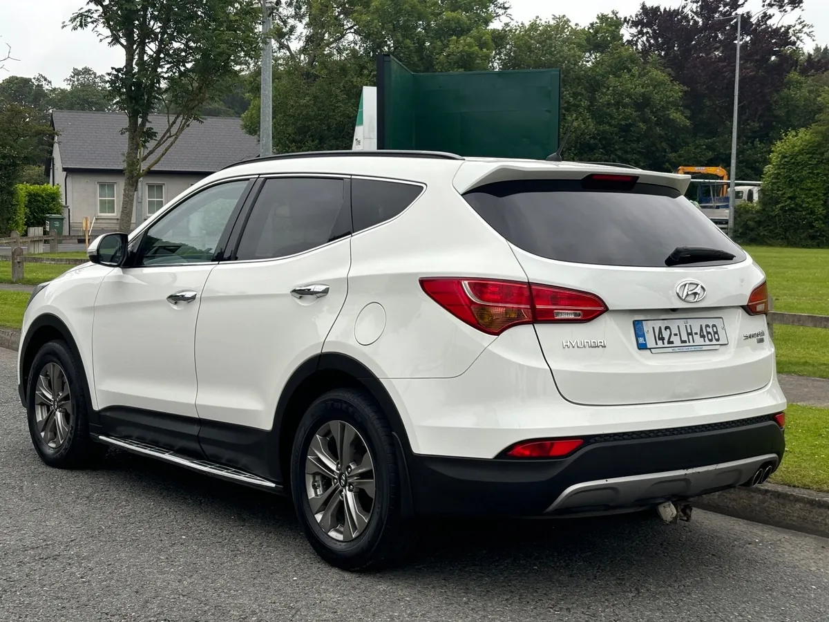 Hyundai Santa Fe 2.2 CRDI 7 SEATER 2014 - Image 4