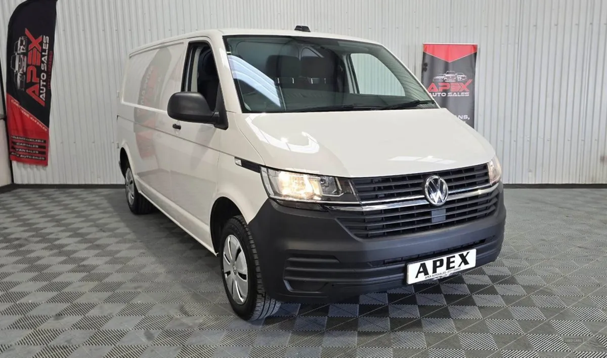 Volkswagen Transporter T30 LWB Diesel - Image 2