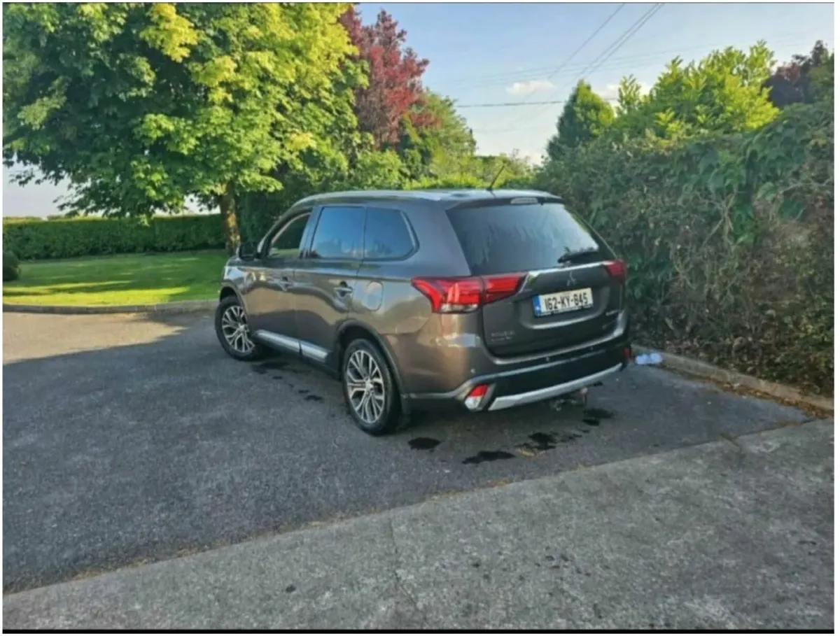 Mitsubishi Outlander 2016 - Image 1