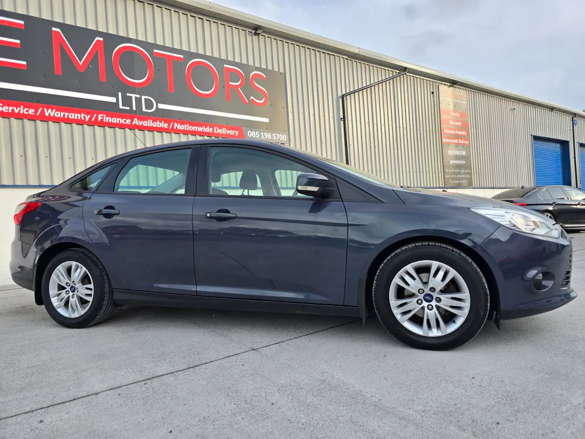 Ford Focus 2013 - Image 4
