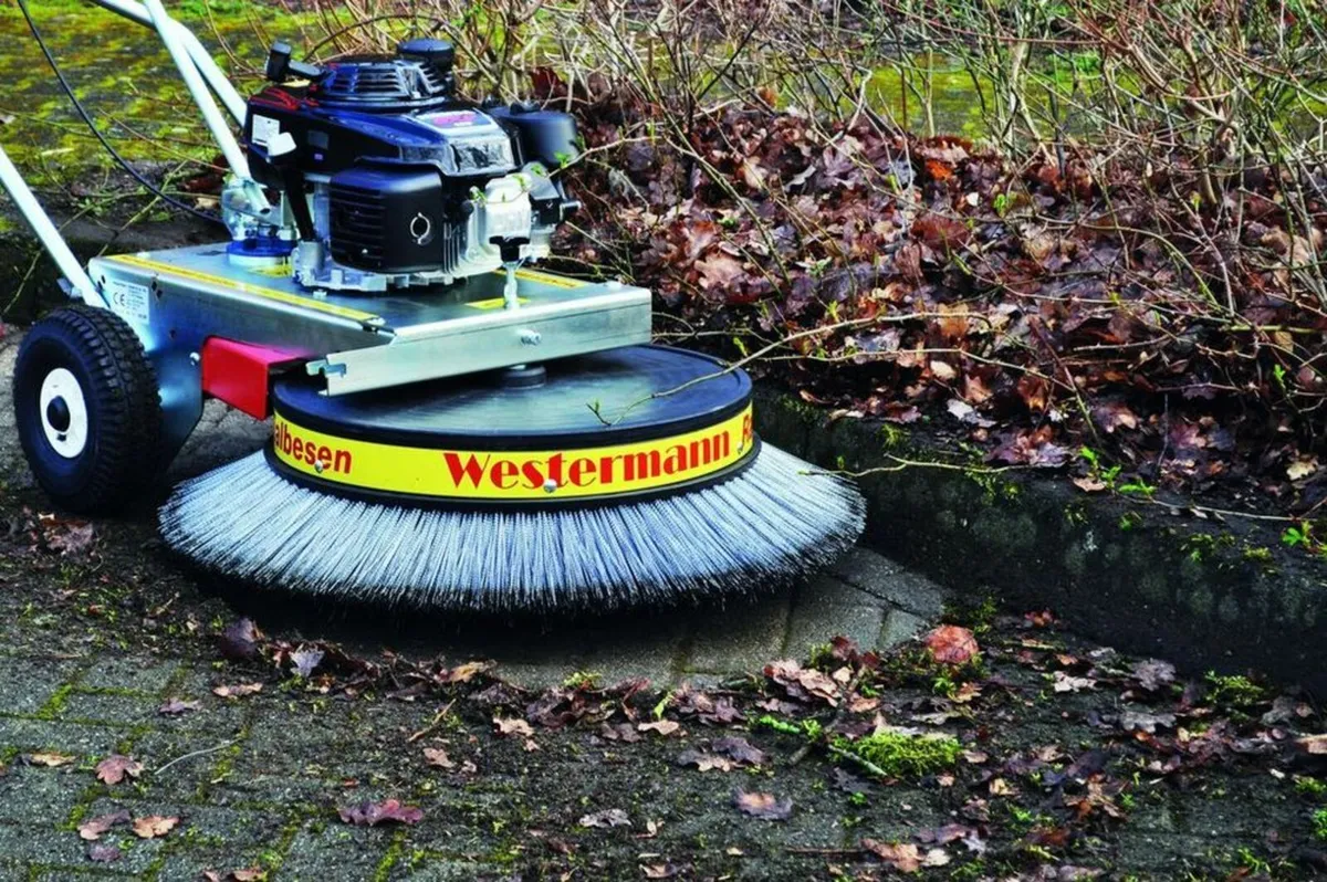Westermann Honda Moss Brush WR870 - Image 4