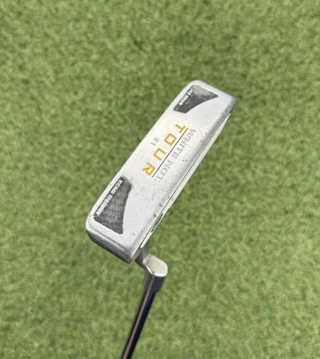 ODYSSEY WHITE HOT TOUR #1 PUTTER / 34″ - Image 2