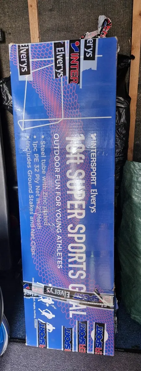 Footballl goalpost