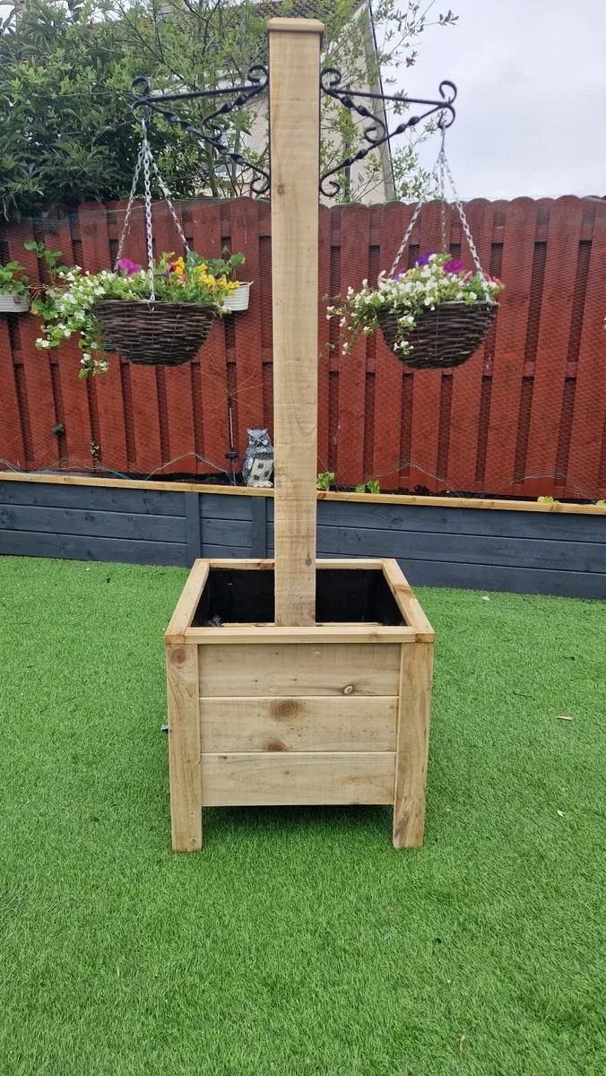 Wooden Planter with Hanging Basket Pole - Image 2