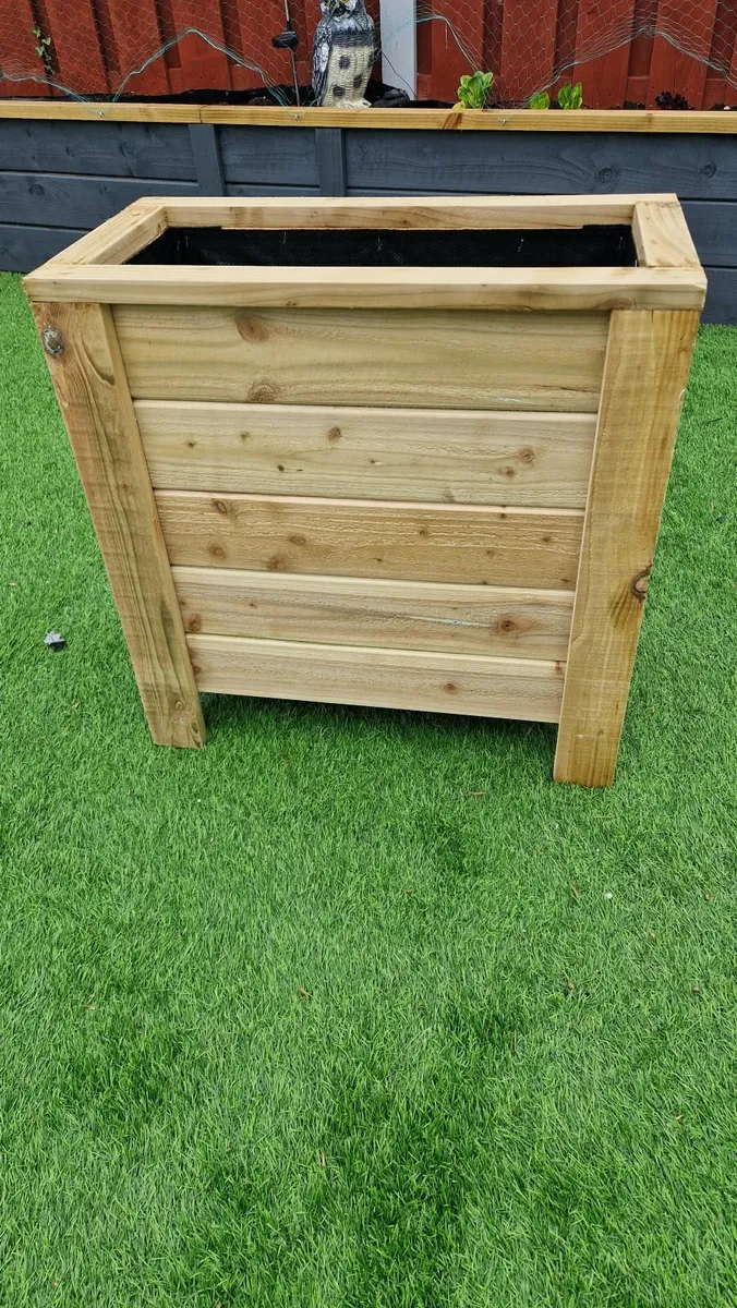 Small Narrow Wooden Planter - Image 2