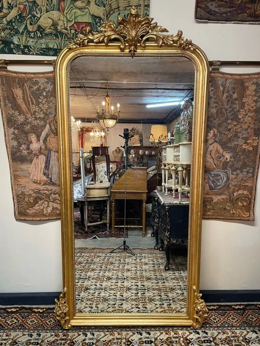Very Good French Style Gilt Frame Mirror. - Image 1