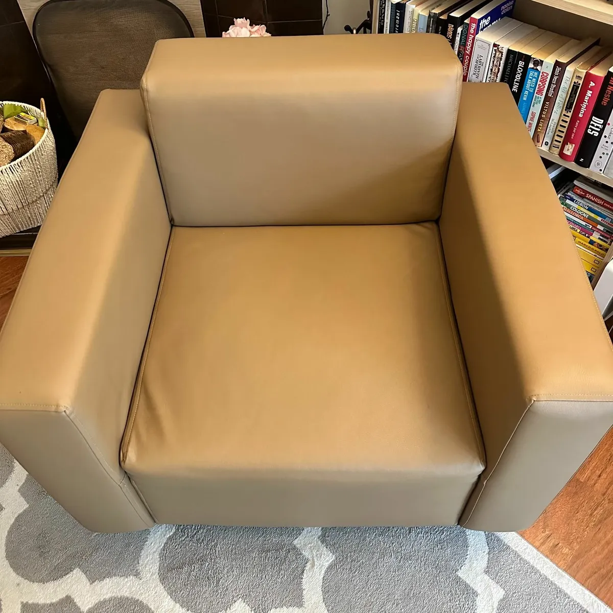 Armchair - Image 4