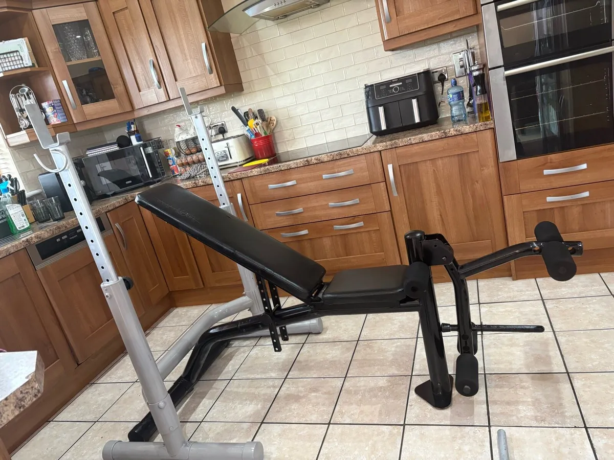 CHEAP!! 100KG WEIGHTS SET, BARS, BENCH, SQUAT! - Image 4