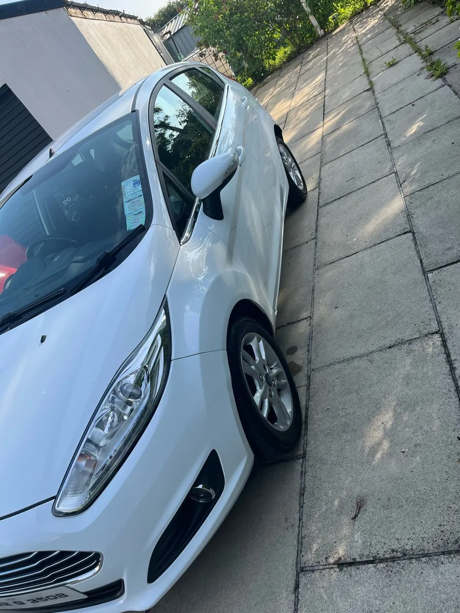 Ford fiesta 1.5 - Image 3
