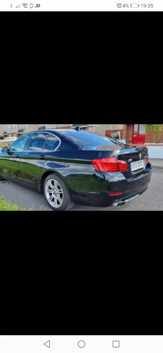 BMW 5-Series 2010 - Image 2